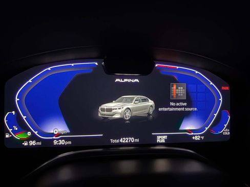 Used 2021 BMW ALPINA B7 xDrive w/ Luxury Rear Seating Package image 28