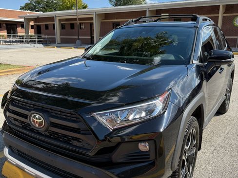 Used 2019 Toyota RAV4 Adventure image 1