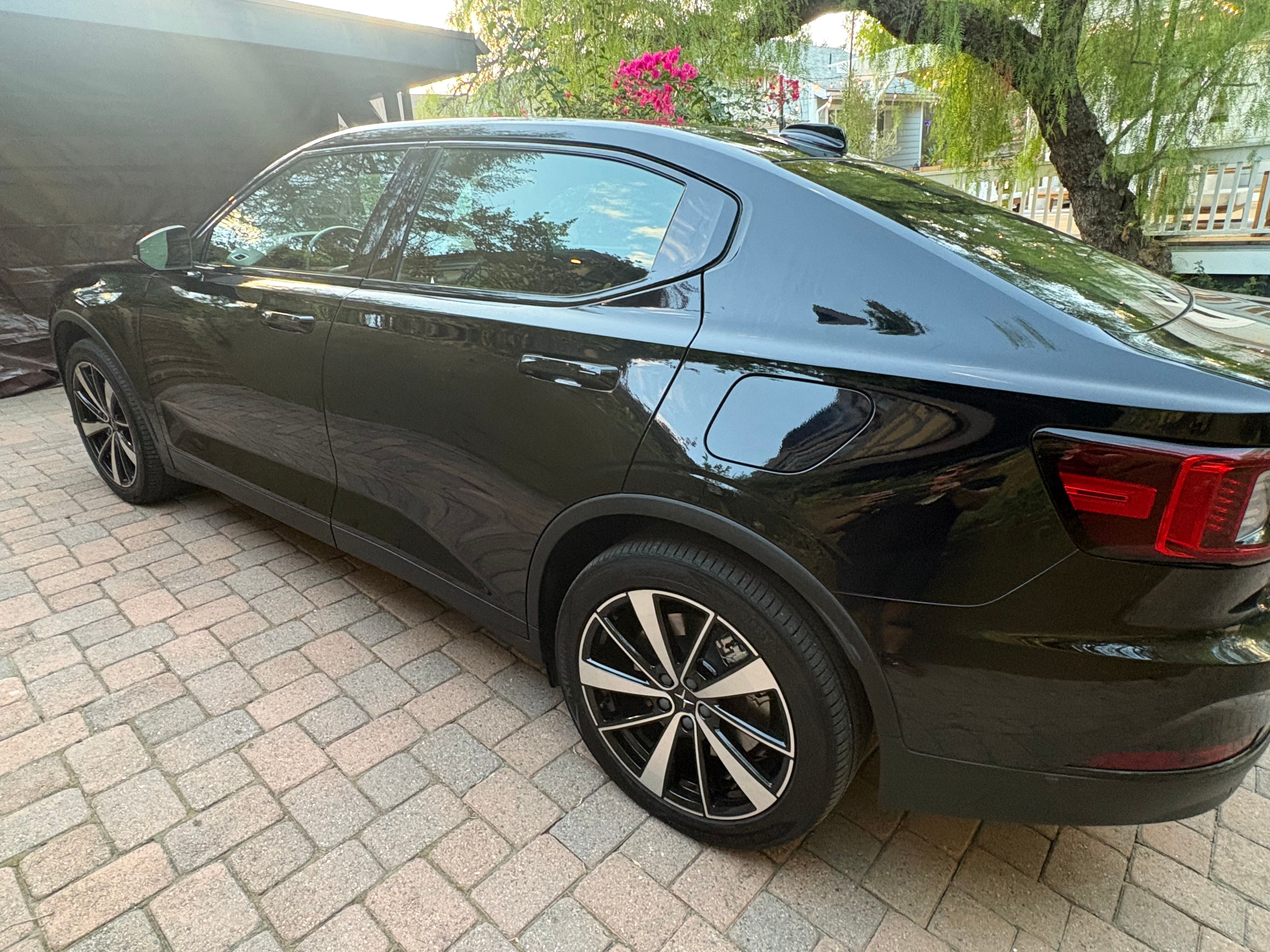 Used 2022 Polestar Polestar 2 w/ Plus Package AWD/4WD image 9