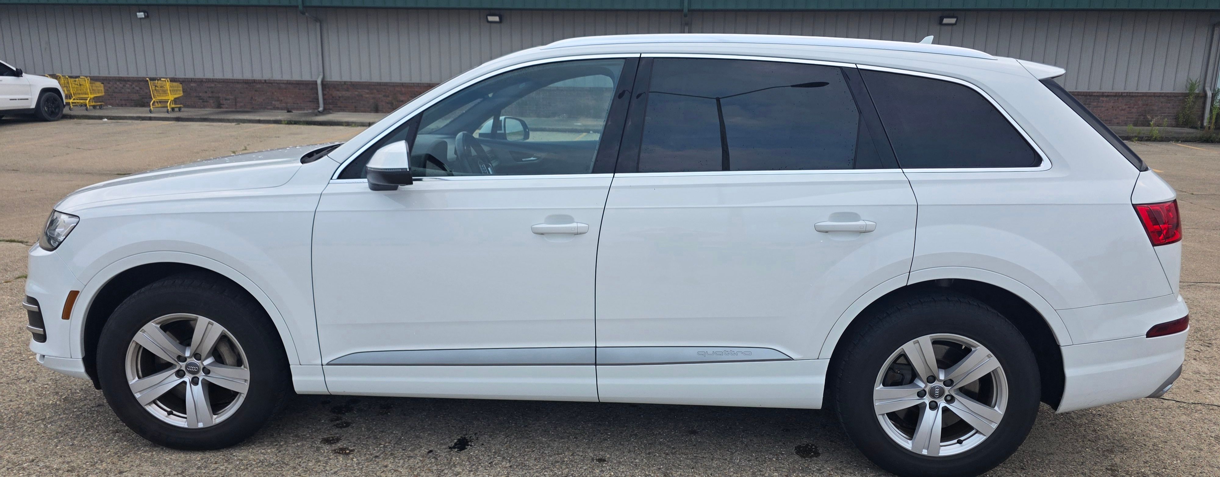 Used 2017 Audi Q7 2.0T Premium Plus AWD/4WD image 5