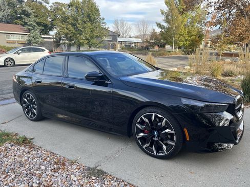 Used 2024 BMW i5 M60 w/ Executive Package image 1