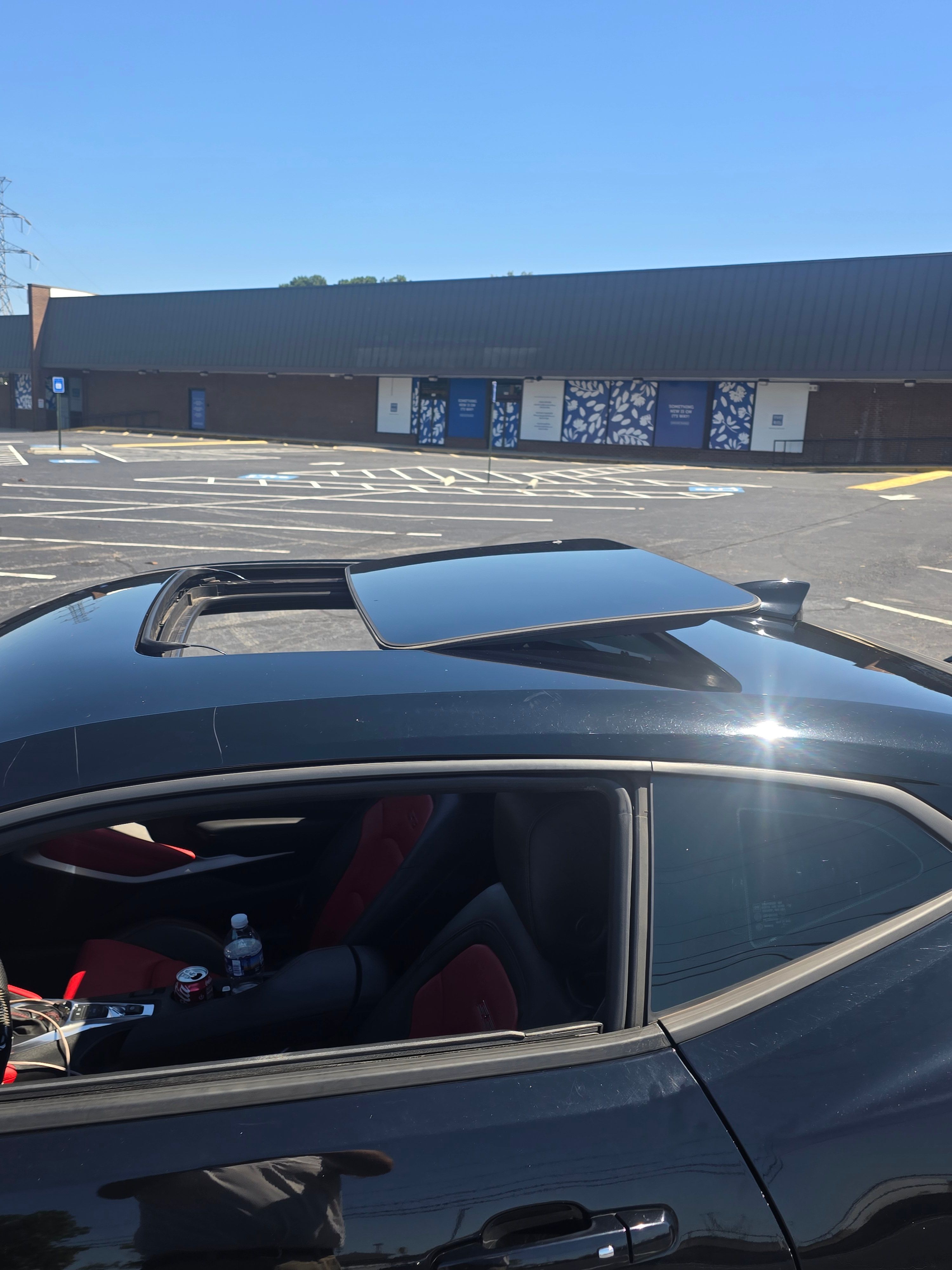 Used 2017 Chevrolet Camaro SS RWD image 5