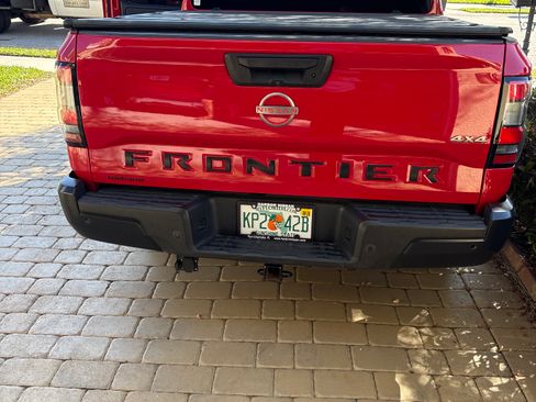 Used 2022 Nissan Frontier S w/ Technology Package image 10