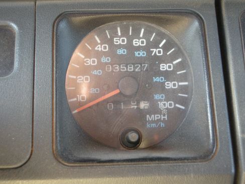 Used 1994 Jeep Wrangler Sport S image 1