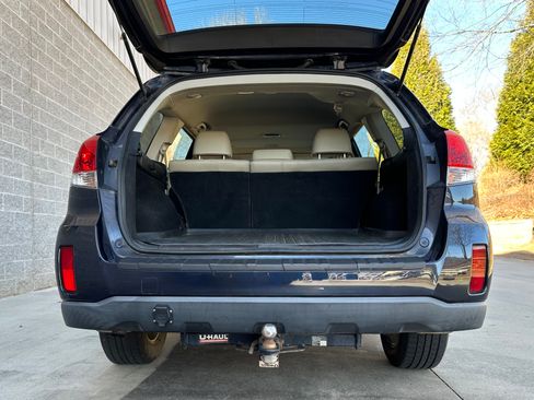 Used 2012 Subaru Outback 2.5i Limited image 5