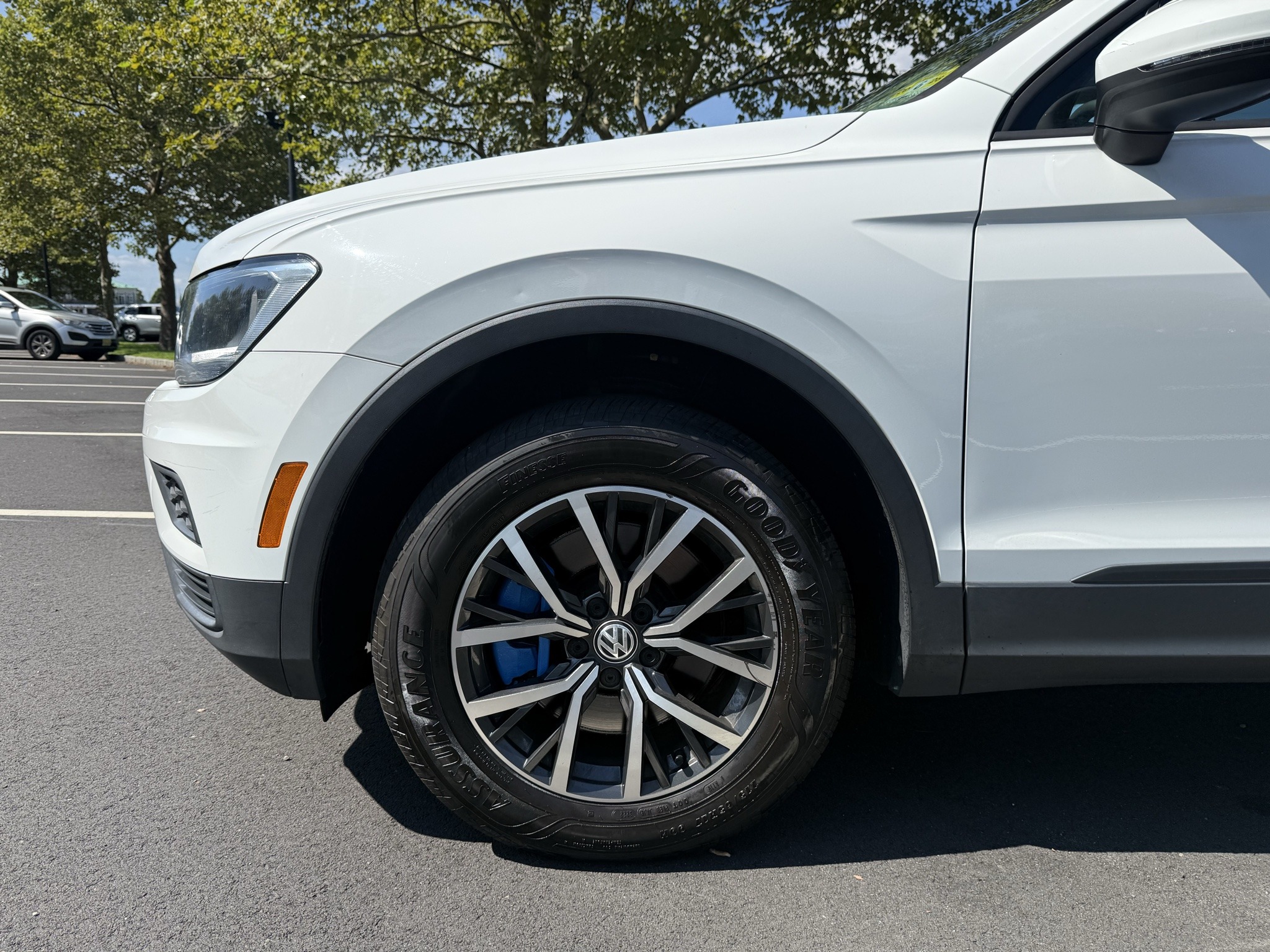 Used 2021 Volkswagen Tiguan S AWD/4WD image 2