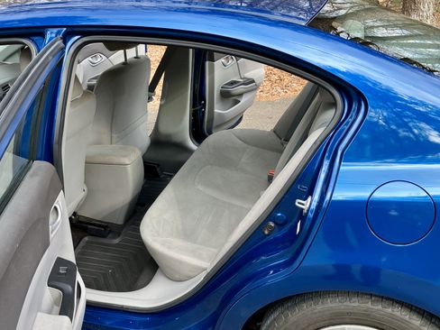 Used 2012 Honda Civic LX image 8