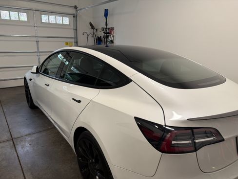 Used 2022 Tesla Model 3 Performance image 5