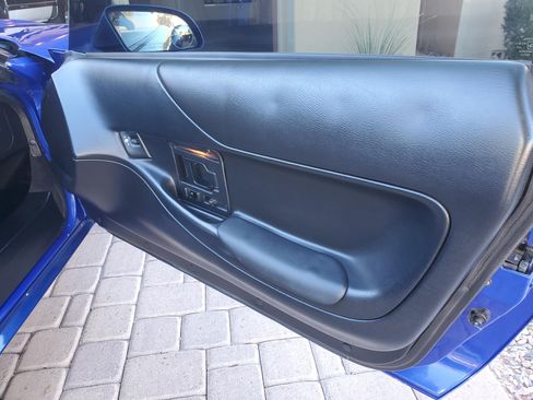 Used 1994 Chevrolet Corvette Coupe image 18