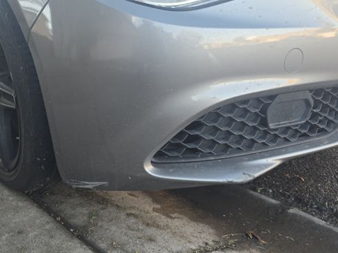 Used 2018 Alfa Romeo Giulia image 10