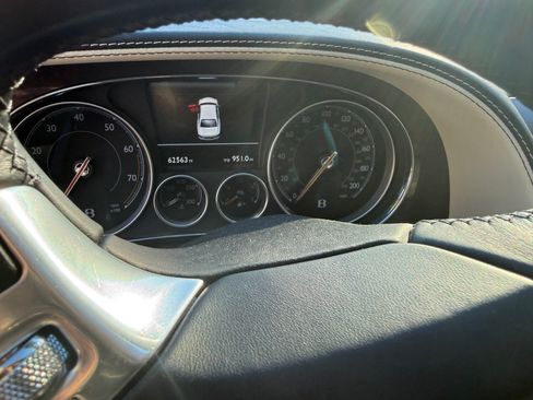 Used 2018 Bentley Flying Spur S V8 image 9