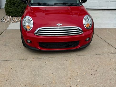 Used 2012 MINI Cooper Hardtop FWD image 2