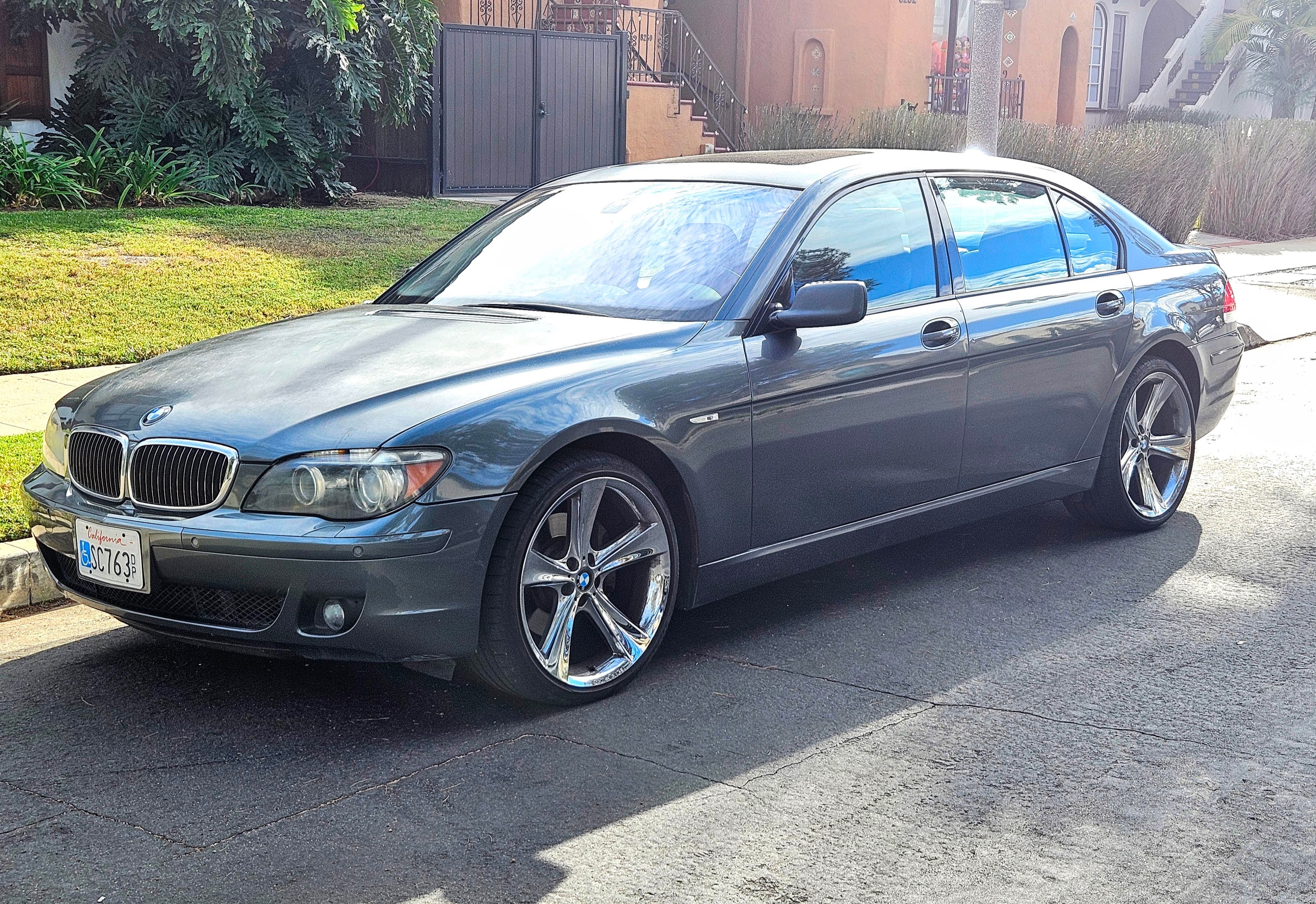 Used 2008 BMW 750Li RWD image 2