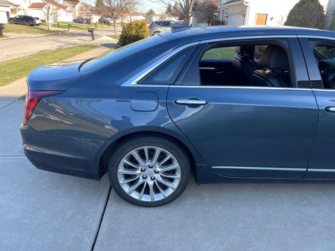 Used 2019 Cadillac CT6 Luxury w/ Driver Awareness Package image 9