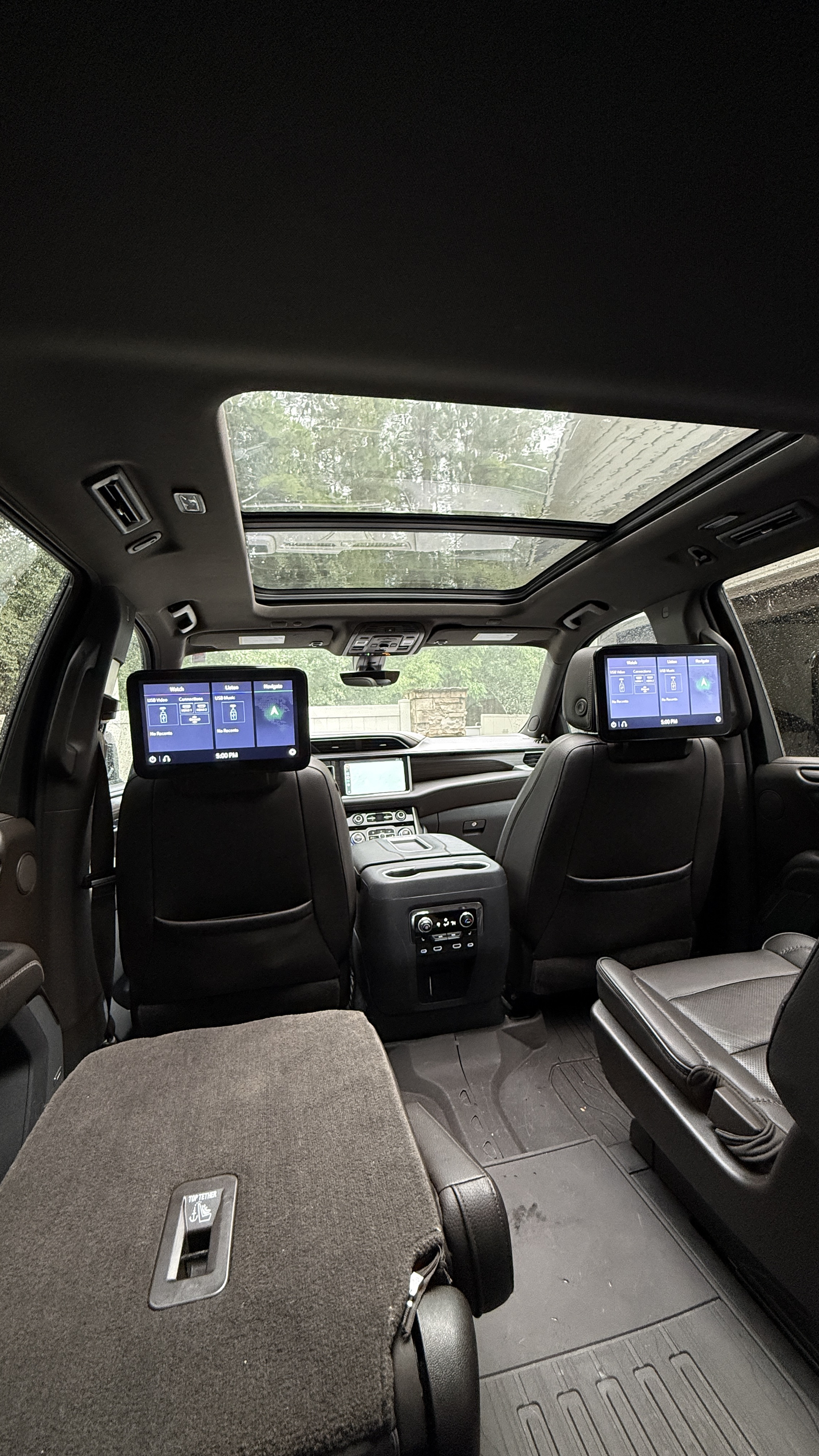Used 2021 GMC Yukon Denali w/ Denali Ultimate Package AWD/4WD image 18