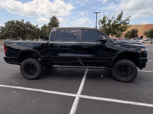 Used 2025 RAM 1500 Big Horn AWD/4WD image 5