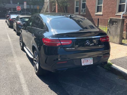 Used 2019 Mercedes-Benz GLE 43 AMG 4MATIC Coupe image 9