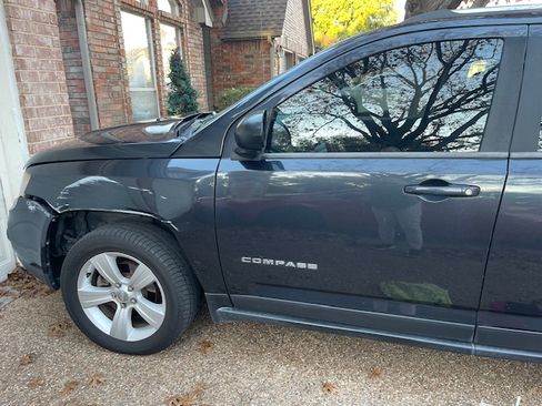 Used 2014 Jeep Compass Sport w/ Power Value Group image 5