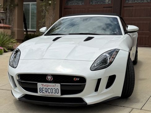 Used 2015 Jaguar F-TYPE S RWD image 9