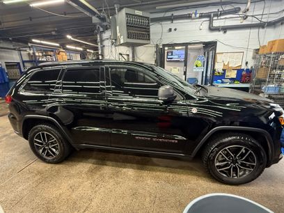 Used 2019 Jeep Grand Cherokee Trailhawk w/ Trailhawk Luxury Group
