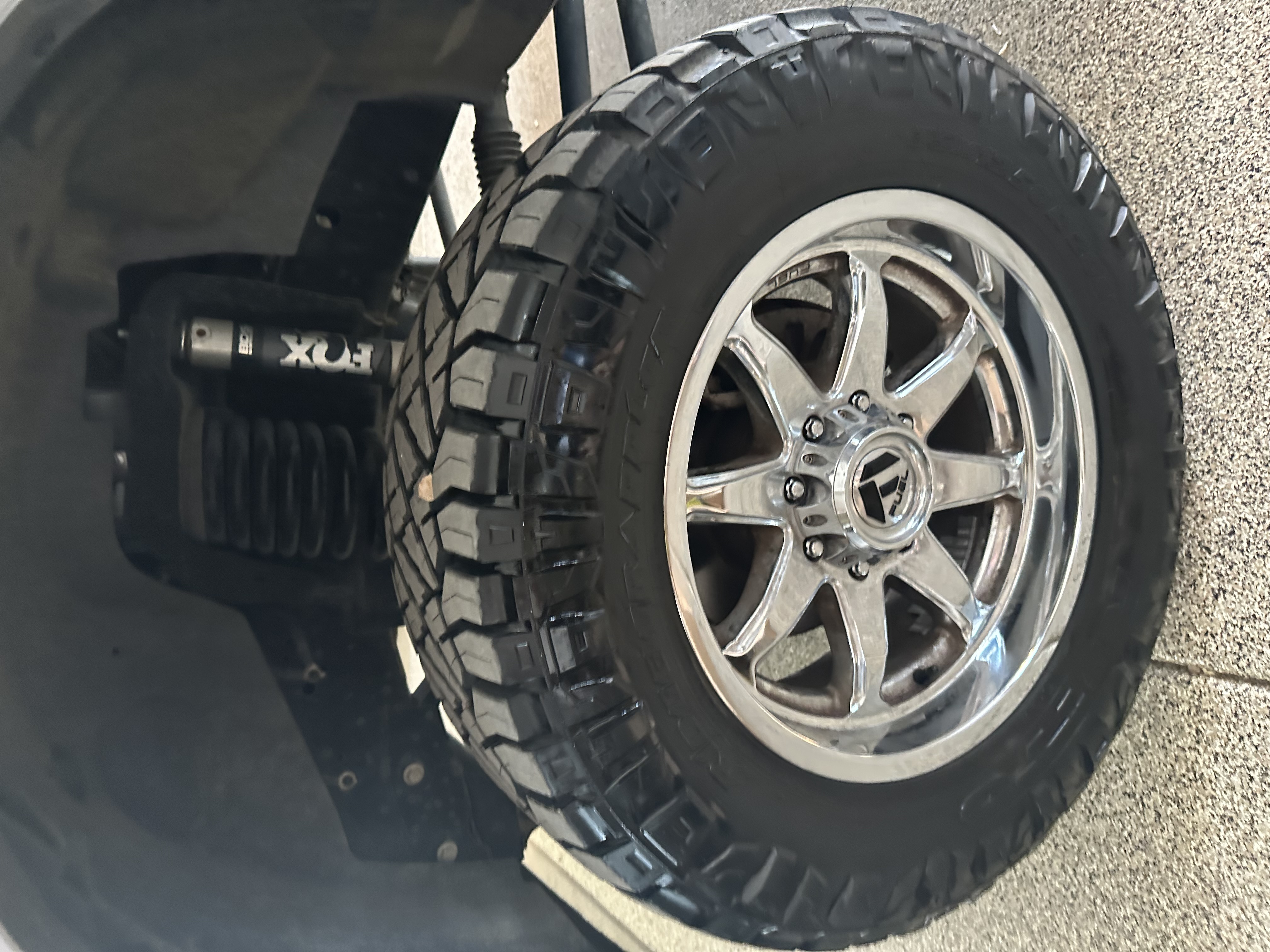 Used 2020 RAM 2500 Laramie AWD/4WD image 6