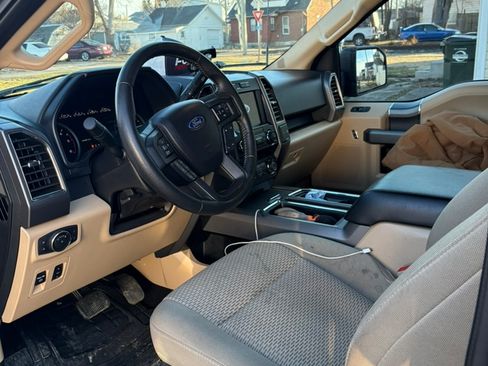 Used 2019 Ford F150 XLT w/ Equipment Group 302A Luxury image 14