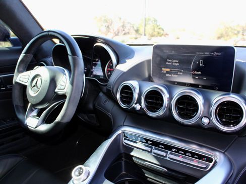 Used 2016 Mercedes-Benz AMG GT S image 9