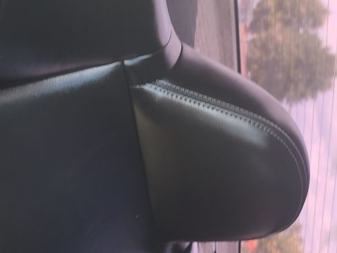 Used 2013 Chrysler 200 Limited image 15