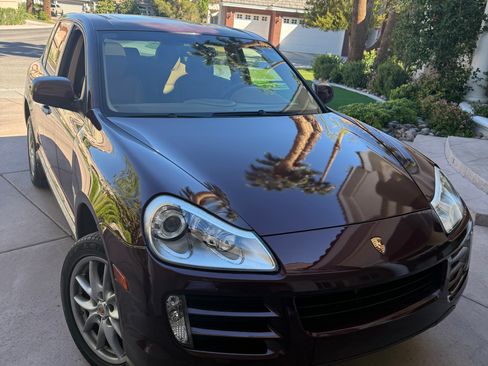 Used 2008 Porsche Cayenne Sport Utility 4D image 10