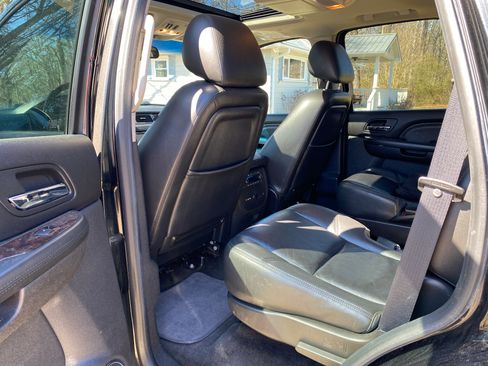 Used 2012 GMC Yukon Denali image 4