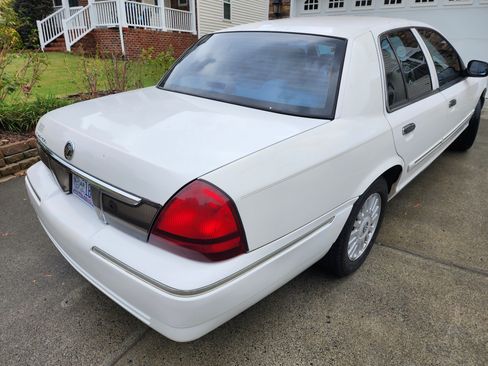 Used 2007 Mercury Grand Marquis LS image 6