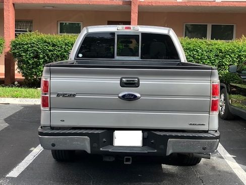 Used 2013 Ford F150 XLT w/ Luxury Equipment Group RWD image 2