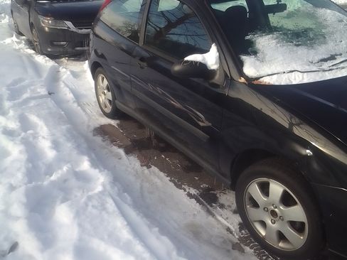 Used 2002 Ford Focus ZX3 Hatchback image 5