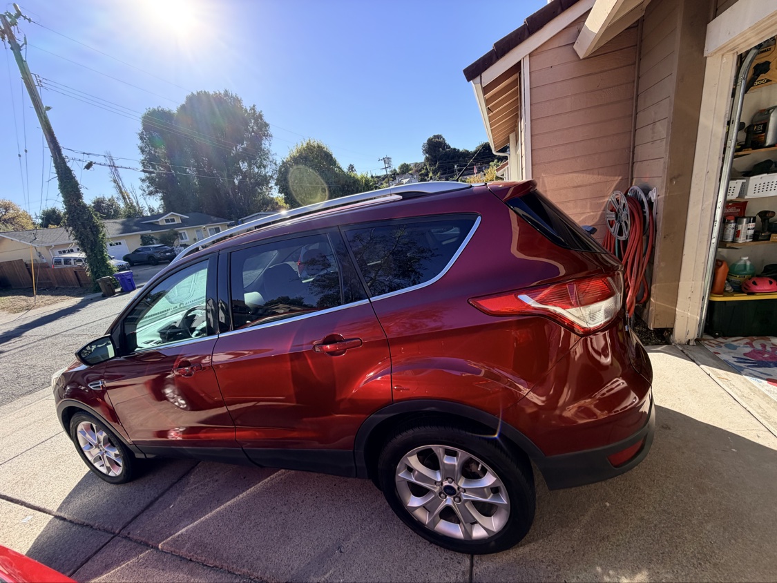 Used 2016 Ford Escape Titanium AWD/4WD image 11
