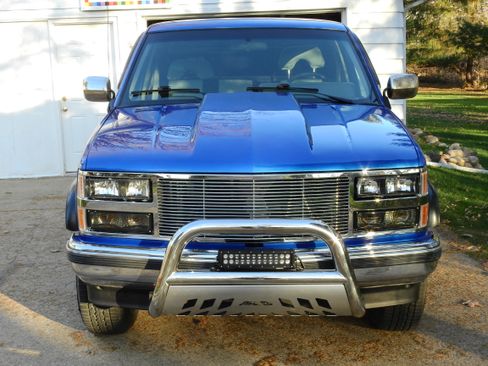 Used 1993 Chevrolet Silverado 1500 4x4 Regular Cab image 2