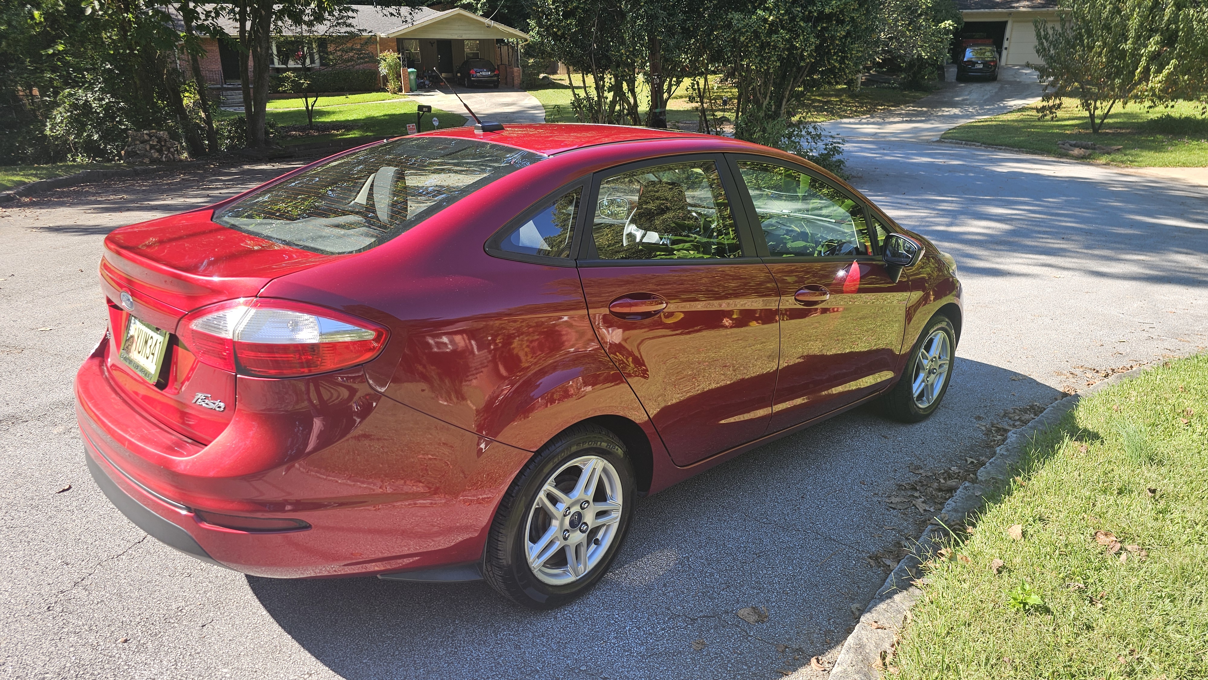 Used 2017 Ford Fiesta SE FWD image 9