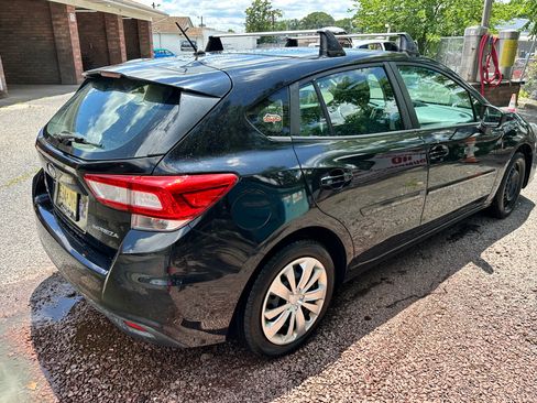 Used 2018 Subaru Impreza 2.0i AWD/4WD image 9