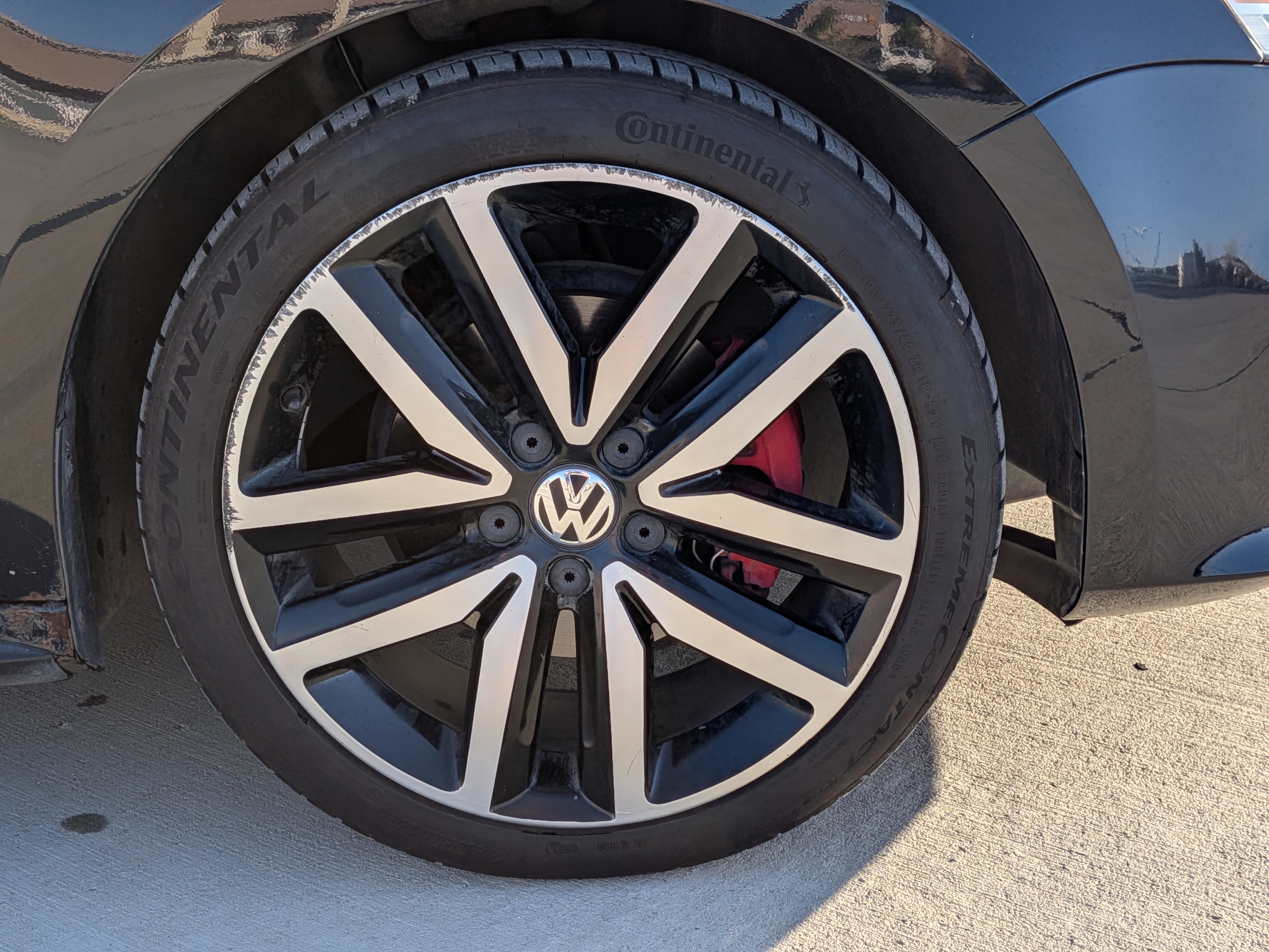 Used 2012 Volkswagen Jetta GLI FWD image 27