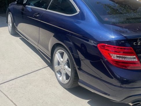 Used 2013 Mercedes-Benz C 250 Coupe image 6