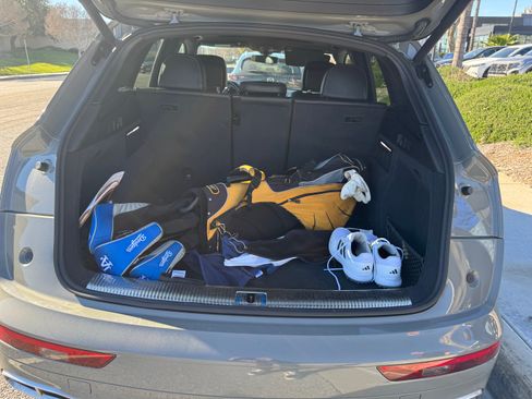 Used 2019 Audi SQ5 Premium w/ Convenience Package image 4