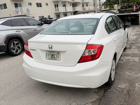 Used 2012 Honda Civic LX image 9