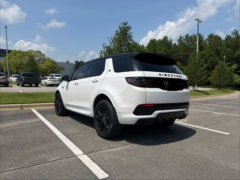 Used 2023 Land Rover Discovery Sport S R-Dynamic AWD/4WD image 10