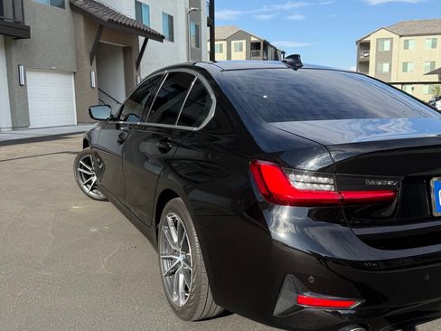 Used 2019 BMW 330i xDrive 330i xDrive Sedan 4D w/ Driving Assistance Package image 6