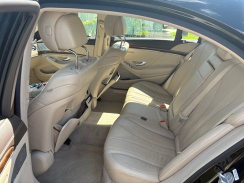 Used 2015 Mercedes-Benz S 550 S 550 Sedan 4D image 4