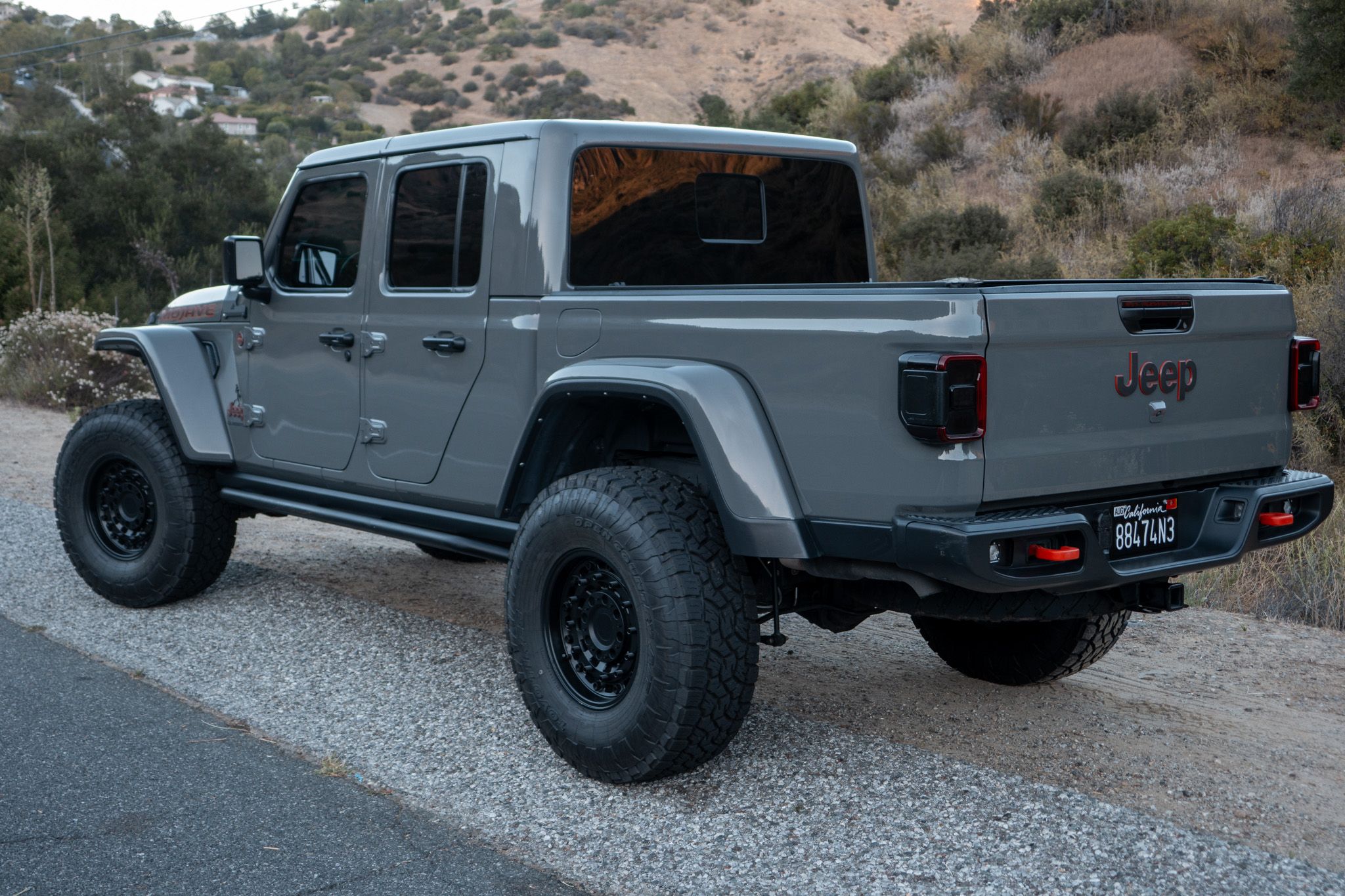 Used 2022 Jeep Gladiator Mojave w/ LED Lighting Group AWD/4WD image 15