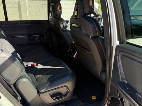 Used 2024 Rivian R1S Adventure image 6