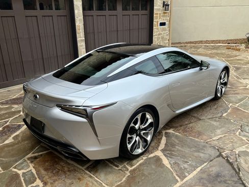Used 2018 Lexus LC 500 Coupe w/ Performance Package image 9