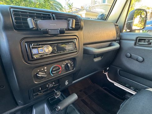 Used 2003 Jeep Wrangler Sport image 15
