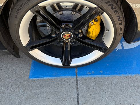 Used 2020 Porsche Taycan Turbo S image 18