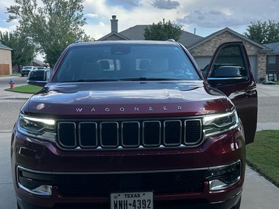 Used 2025 Jeep Wagoneer 4WD w/ Premium Group I